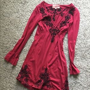 Euc JWLA red embroidered dress size XS